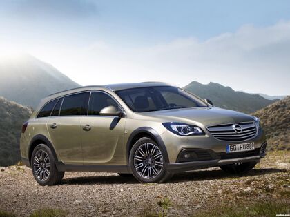 Opel Insignia Country Tourer 2013