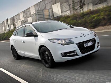 Renault Megane Estate GT 220 Australia 2013