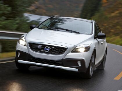 Volvo V40 Cross Country D4 2014