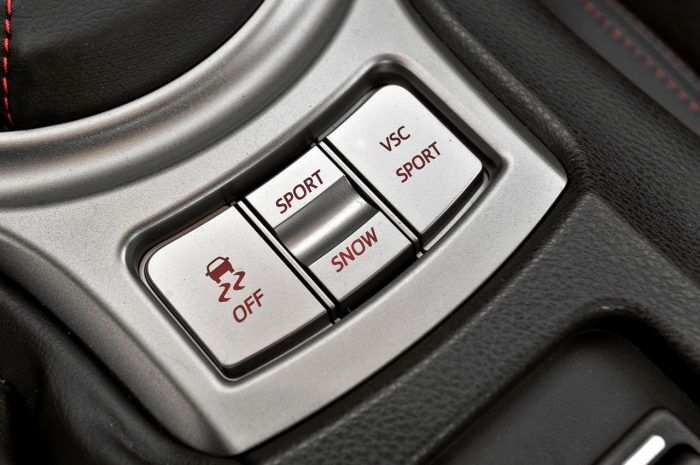 2013-subaru-brz-limited-sport-mode