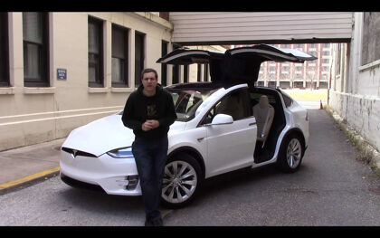 ¿Es el Tesla Model X un coche horrible?
