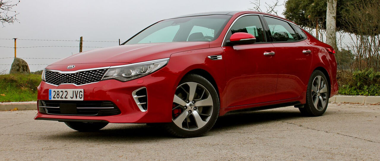 Todas las noticias de coches en un solo portal: Pruebas, fotos, vídeos, informes...