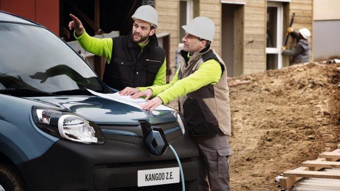 renault-kangoo-ze-2013-1