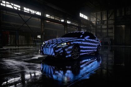 Lexus LIT IS, el coche para los más indecisos