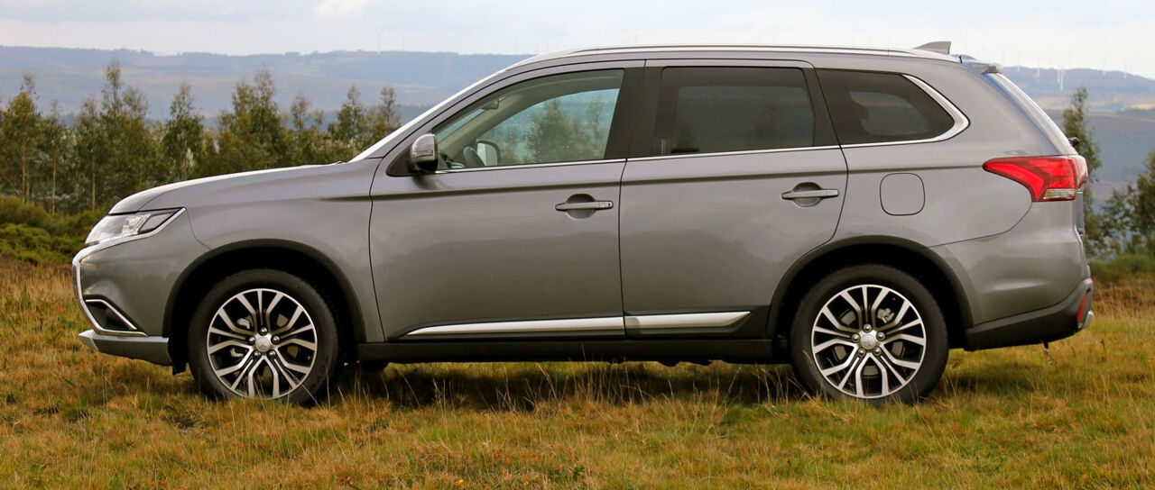 Todas las noticias de coches en un solo portal: Pruebas, fotos, vídeos, informes...