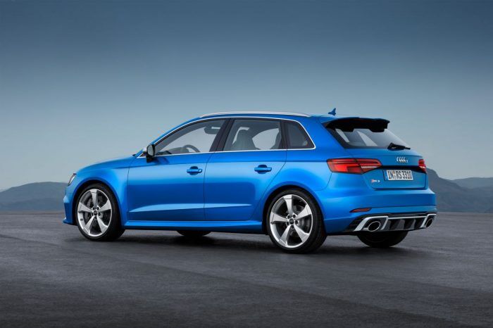 Audi RS 3 Sportback 2017 7 700x466