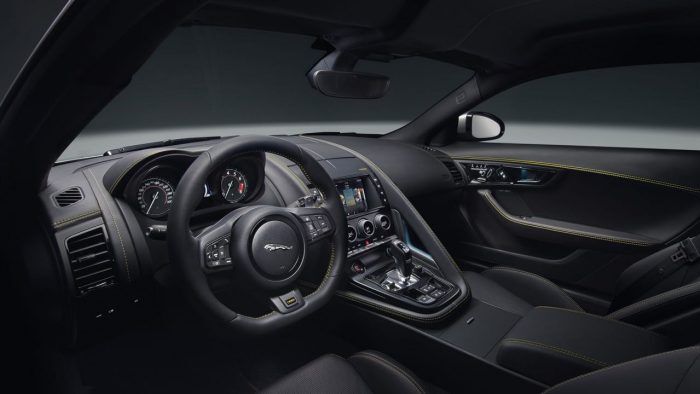 jaguar-f-type-400-sport-2017-interior-1