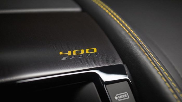 jaguar-f-type-400-sport-2017-interior-5