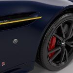 Aston Martin V8 y V12 Vantage S Red Bull Racing Edition