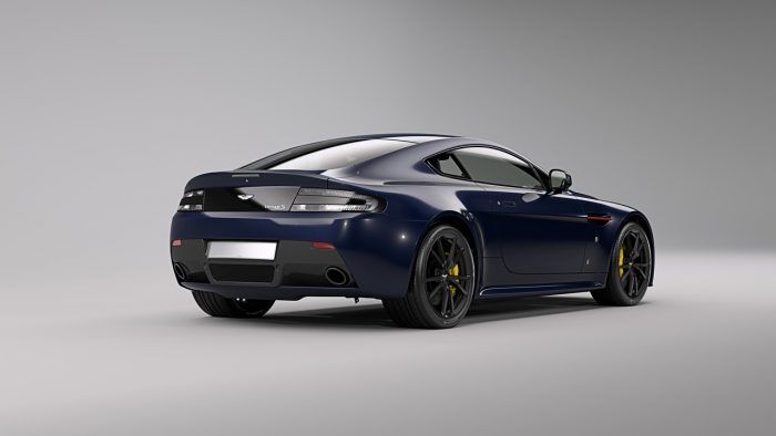 Aston Martin V8 y V12 Vantage S Red Bull Racing Edition