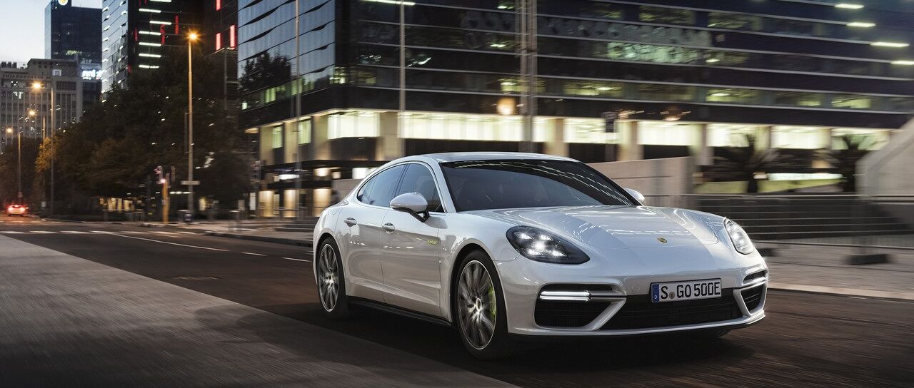 Todas las noticias de coches en un solo portal: Pruebas, fotos, vídeos, informes...