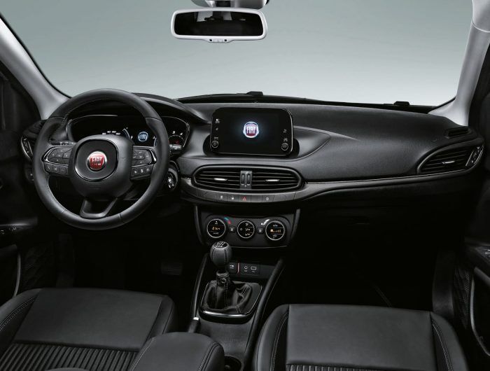 Fiat Tipo S Design 2017 Interior 1 700x530