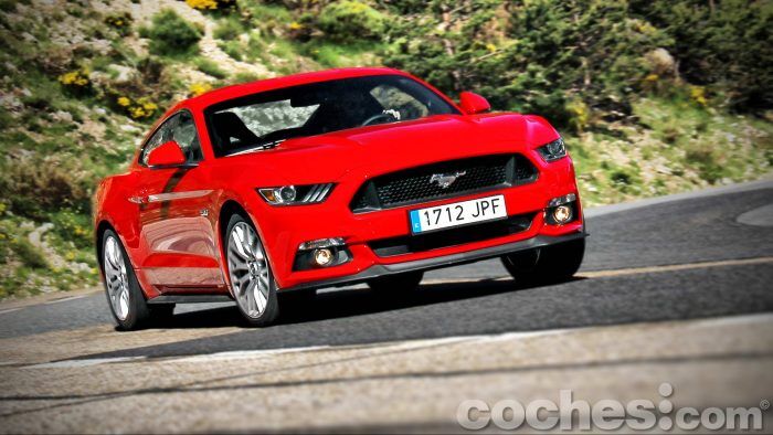 Ford Mustang Fastback GT 5
