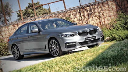 BMW Serie 5 2017, prueba contacto con el 520d de 190 CV