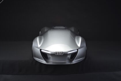 Audi también quiere un hiperdeportivo futurista