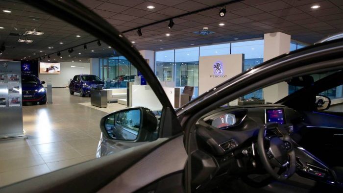 Concesionario Peugeot 700x394