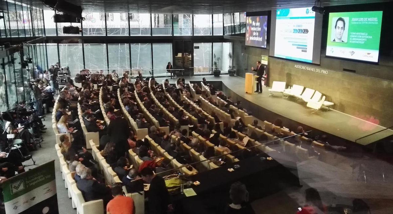 Golpe A Coches AutóNomos 4