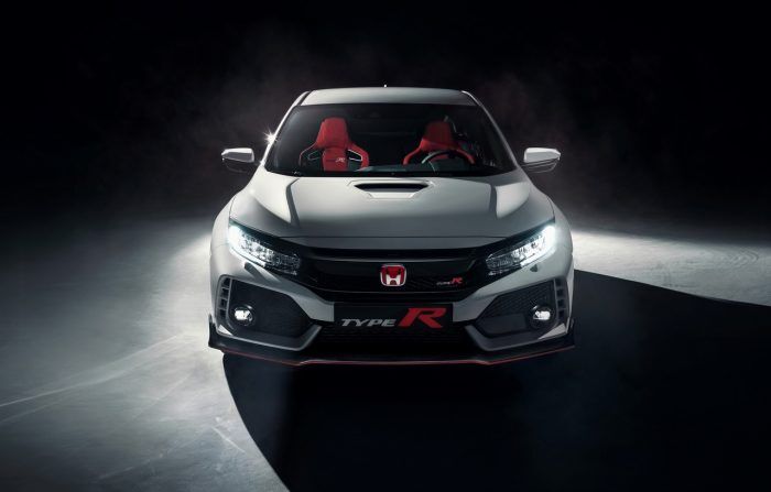 Honda Civic Type R 4 700x447
