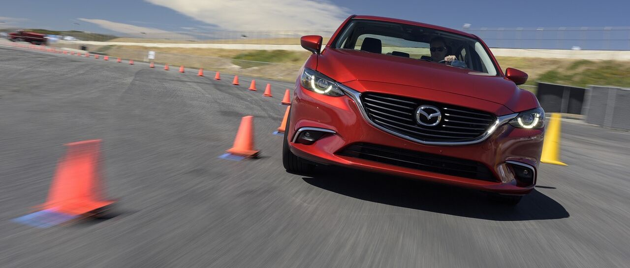 Todas las noticias de coches en un solo portal: Pruebas, fotos, vídeos, informes...