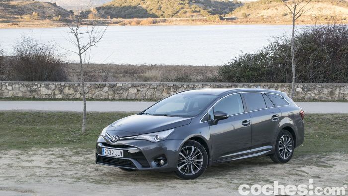 Prueba Toyota Avensis Touring Sports 19 700x394