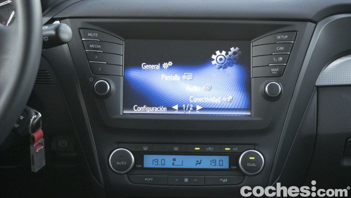 Prueba Toyota Avensis Touring Sports 38 700x394