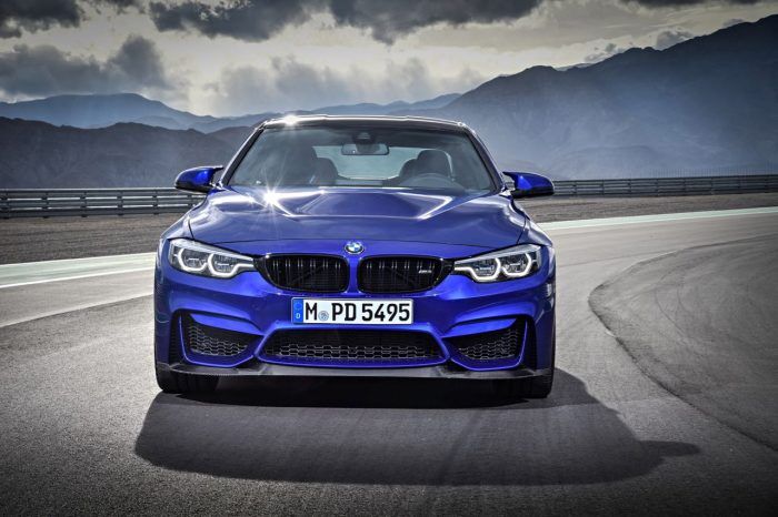 BMW M4 CS 2017 2 700x466