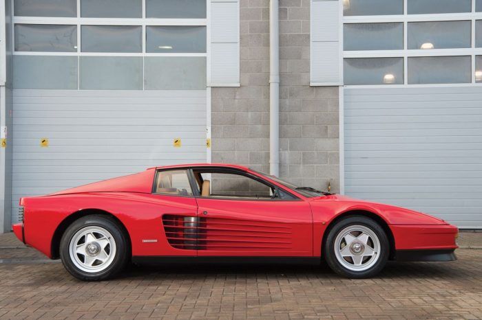 Ferrari Testarossa Monospecchio 1984 10 700x466