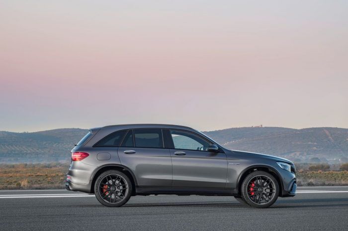 Mercedes AMG GLC 63 S 4MATIC 8 700x464