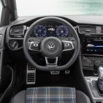 Volkswagen Golf GTE 2017 7 150x150