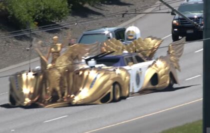 La extravagante propuesta de Blomkamp al presidente Trump