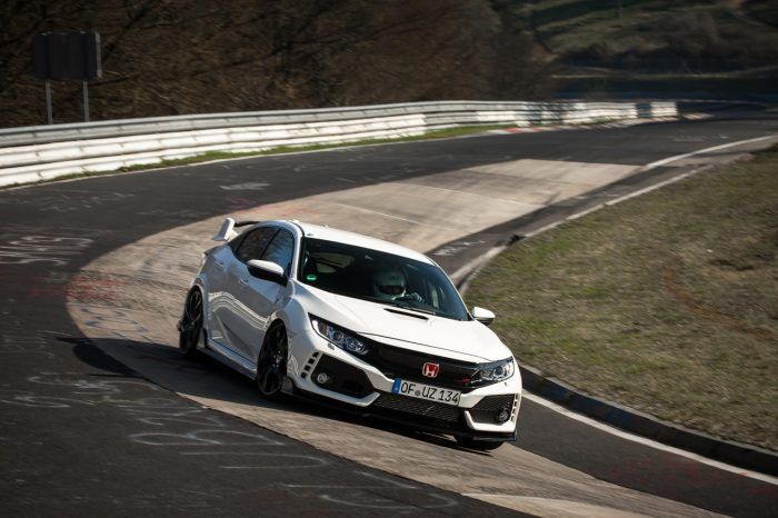 Honda Civic Type R Nurburgring 26 700x466