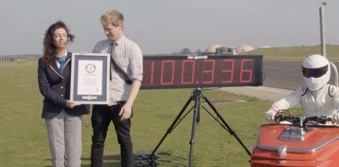 Record Coche De Choque Mas Rapido 2017 03 700x345