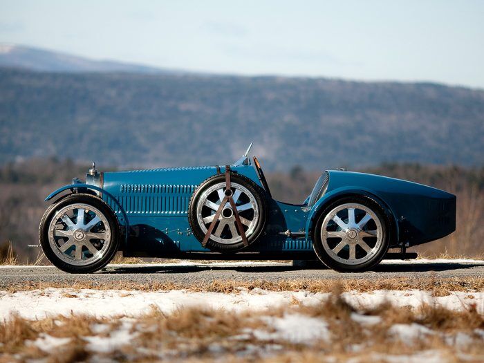 Bugatti Type 35 1924 700x525