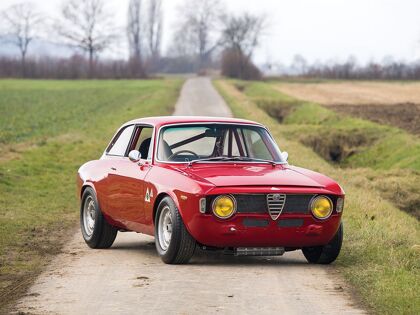 Alfa Romeo Giulia Sprint GTA, con ADN de competición