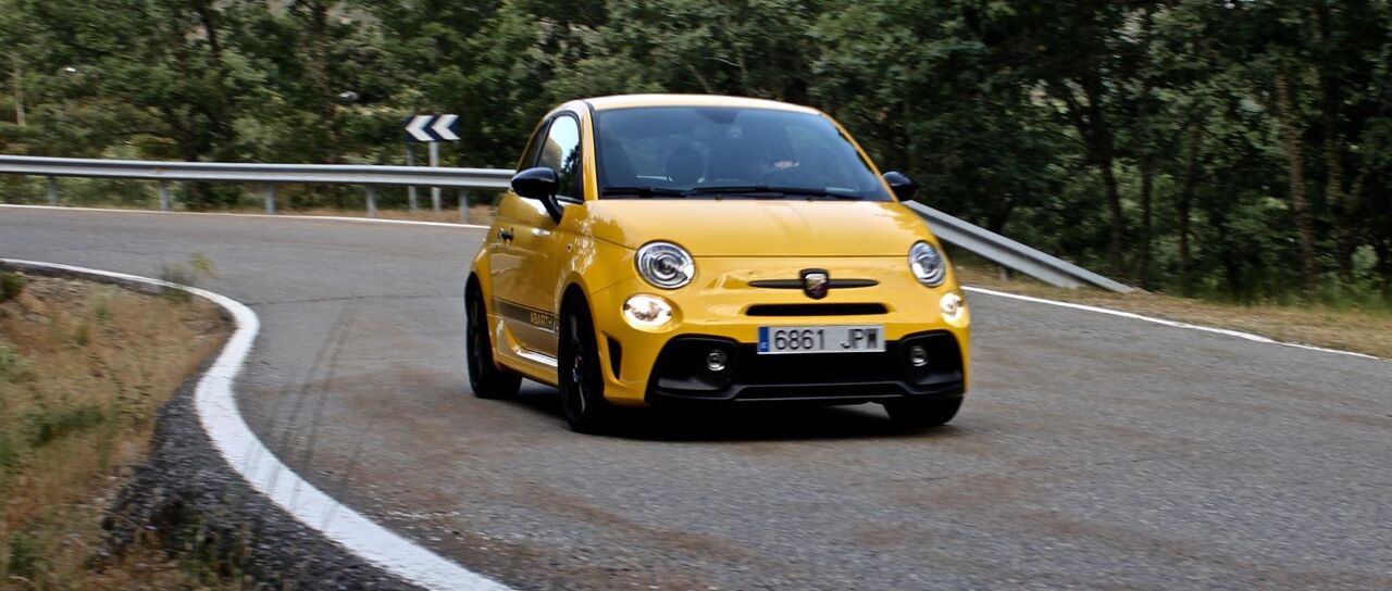 Todas las noticias de coches en un solo portal: Pruebas, fotos, vídeos, informes...