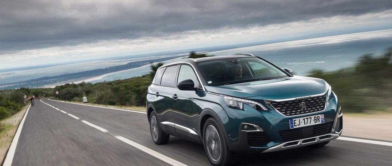 Todas las noticias de coches en un solo portal: Pruebas, fotos, vídeos, informes...