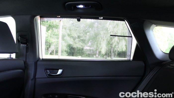 Kia Optima Sporstagon 2017 Prueba Interior 16 700x394