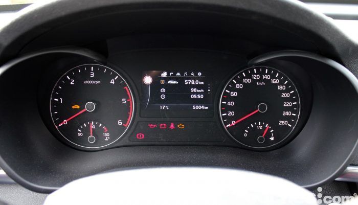 Kia Optima Sporstagon 2017 Prueba Interior 4 700x401