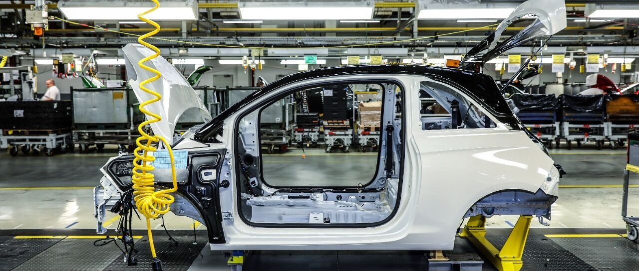 Todas las noticias de coches en un solo portal: Pruebas, fotos, vídeos, informes...