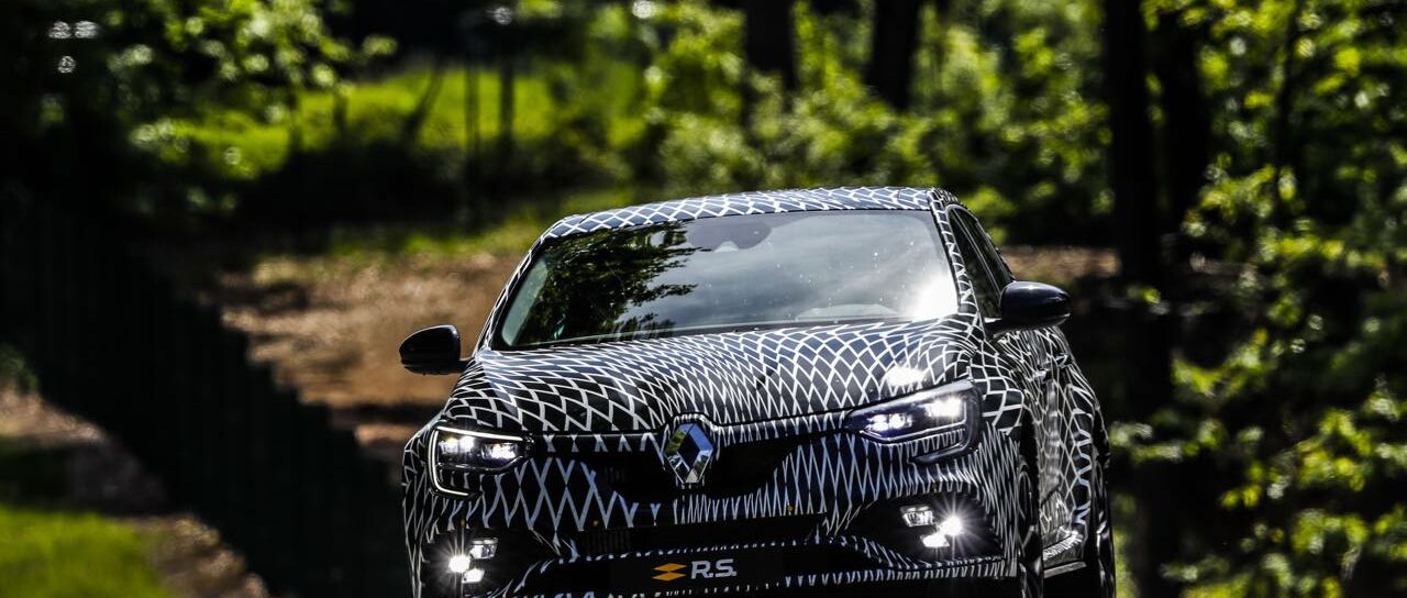 Todas las noticias de coches en un solo portal: Pruebas, fotos, vídeos, informes...