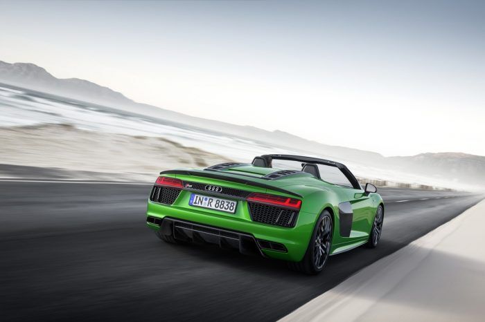 Audi R8 Spyder V10 Plus 9 700x466