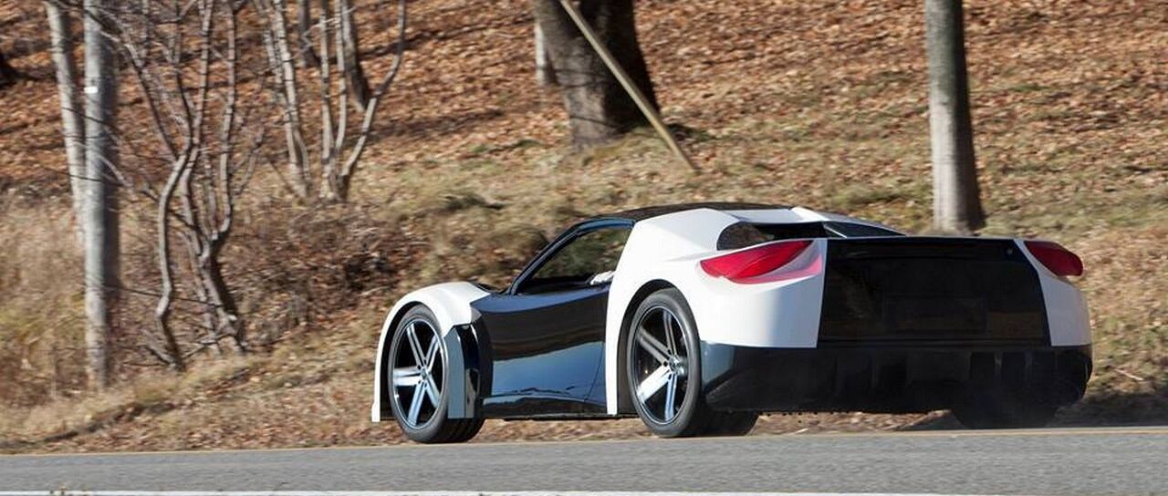 Todas las noticias de coches en un solo portal: Pruebas, fotos, vídeos, informes...