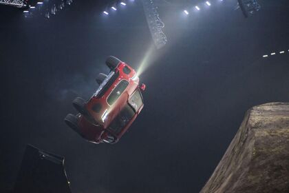 No te pierdas al Jaguar E-Pace y su voltereta de récord