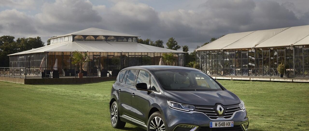 Todas las noticias de coches en un solo portal: Pruebas, fotos, vídeos, informes...