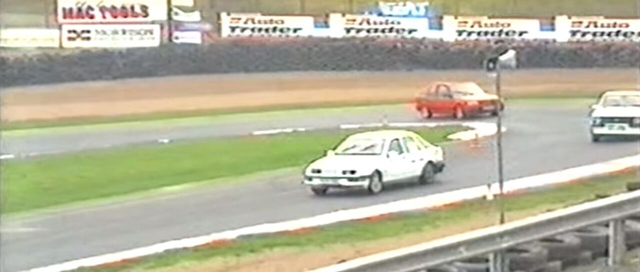 Todas las noticias de coches en un solo portal: Pruebas, fotos, vídeos, informes...