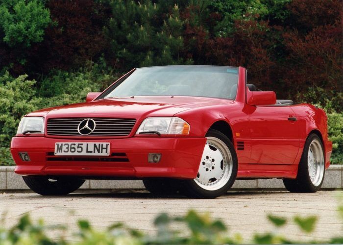 Mercedes Benz SL Class 1989 2002 700x499