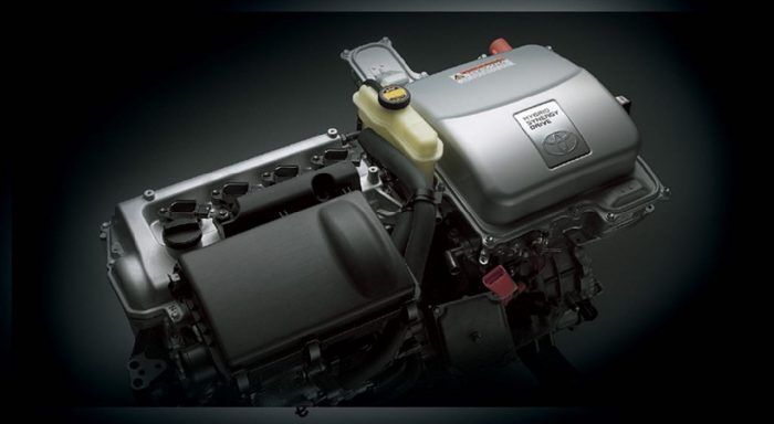 Toyota Prius II 2003 1 700x384