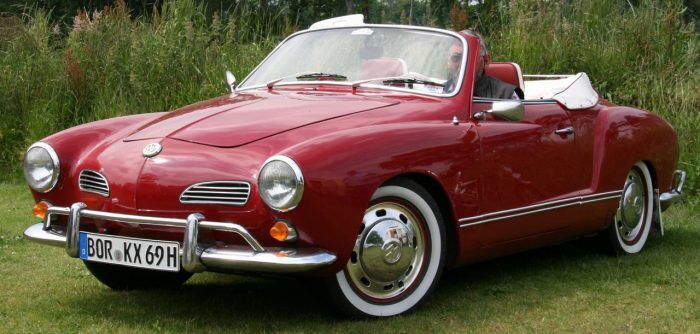 Volkswagen Karmann Ghia Cabrio 700x334