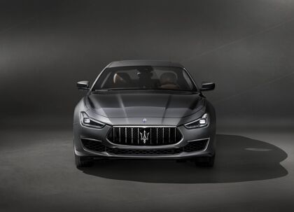 Maserati Ghibli GranLusso 2017, actualización de imagen y tecnología