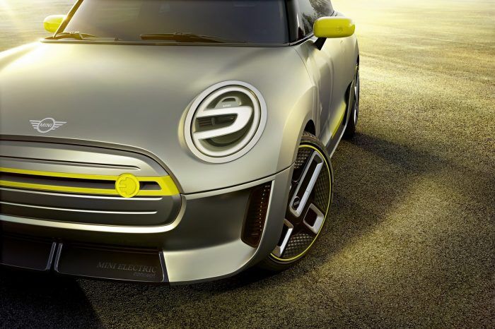 Mini Electric Concept 19 700x466